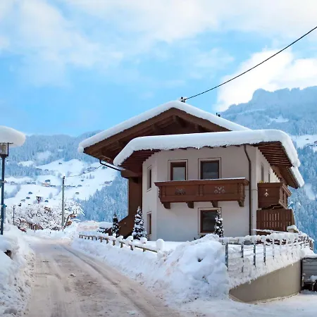 Neuner-1 By Interhome Hippach