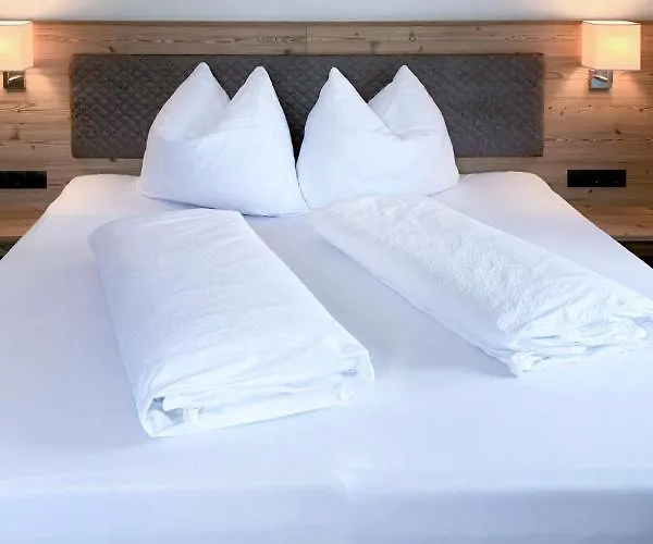 Neuner-1 By Interhome Hippach