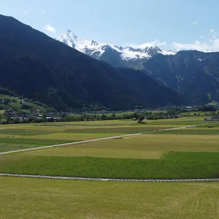 Neuner-1 By Interhome